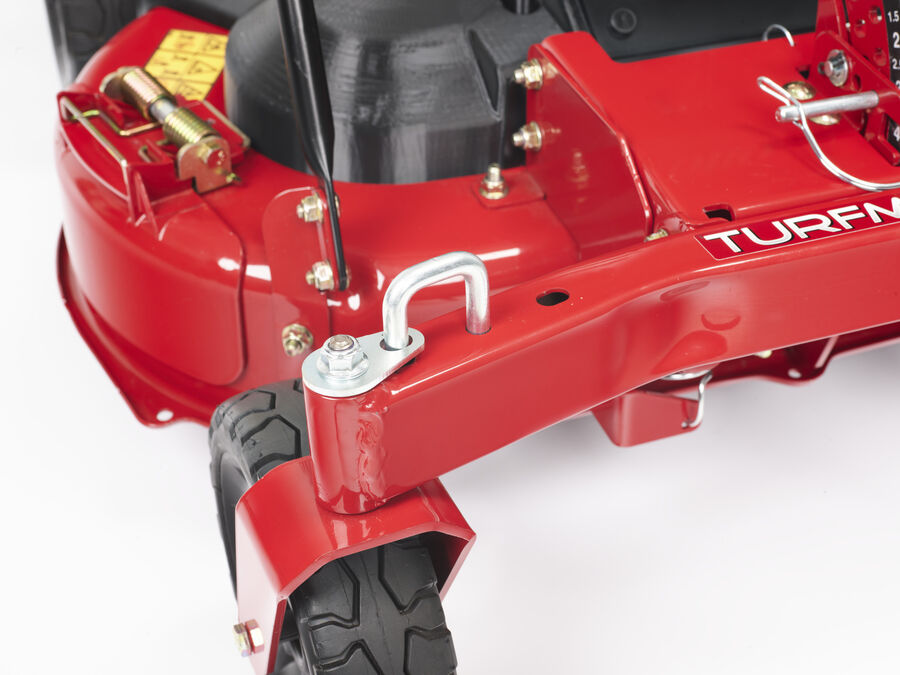 Toro 30 in. (76 cm) TurfMaster® HDX with Casters